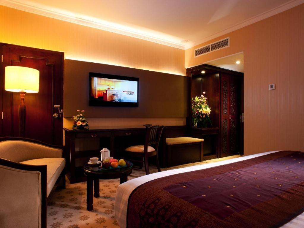 Kartika Chandra Hotel Jakarta Exterior photo